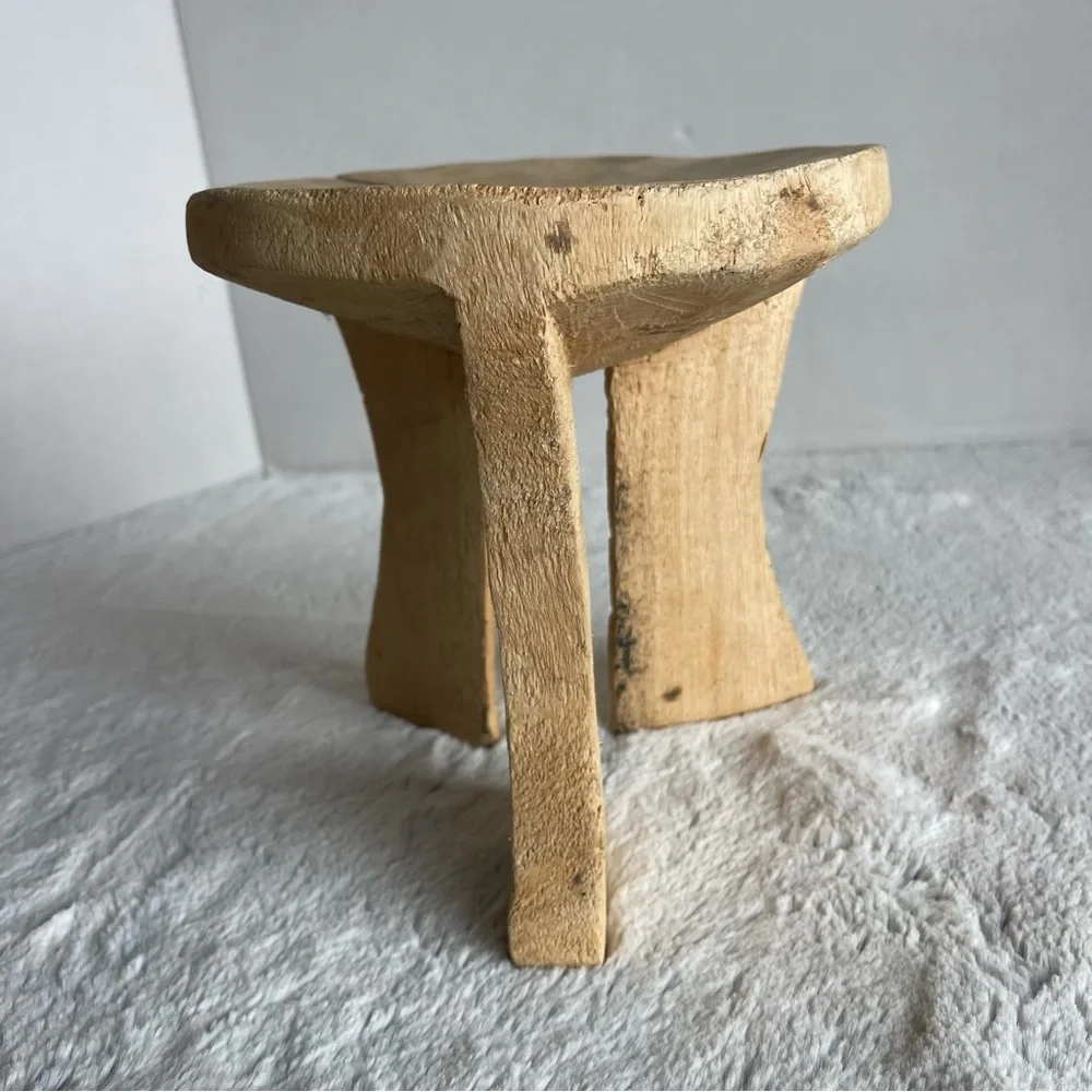 Natural Wooden Stool RUSTIC FOOTED RISER - Picture 6 of 11